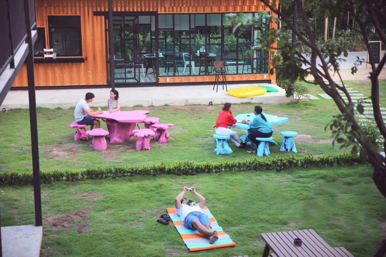Jn9 Poshtel Hotel Pattaya Exterior photo